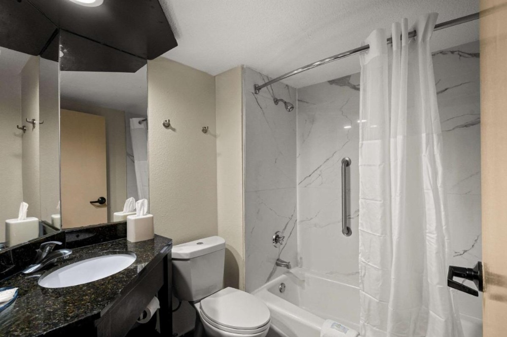 Quality Inn & Suites North Little Rock Image 25