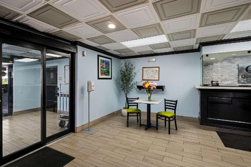 Quality Inn & Suites North Little Rock image 8